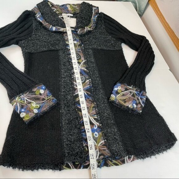 Sioni Black Yarn Art Cardigan‎ - Picture 12 of 12